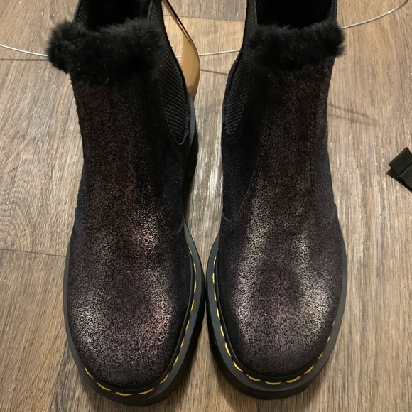 NWT Dr. Martens liquid Chelsea Boot Platforms leather metallic Fur punk grunge - Picture 3 of 14